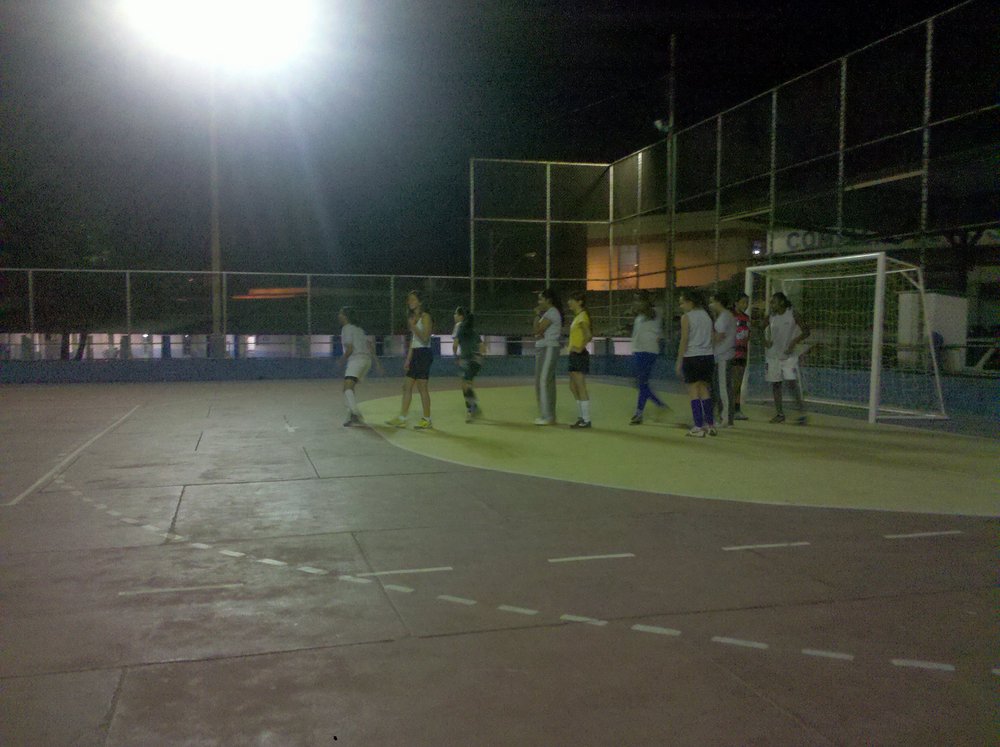 Treino Noturno do Futebol Feminino